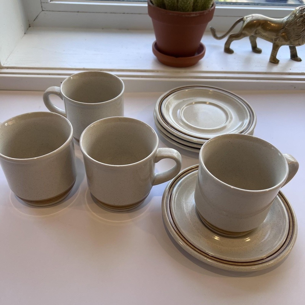 Vintage Stoneware Japan Coffee Tea Cups & Saucers Set of 4 Beige Brown Speckled